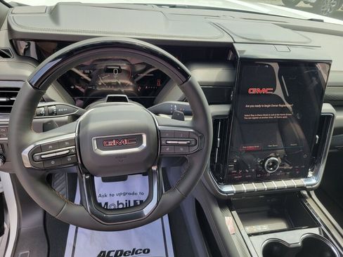 New 2026 GMC Yukon XL AT4 AWD/4WD image 12