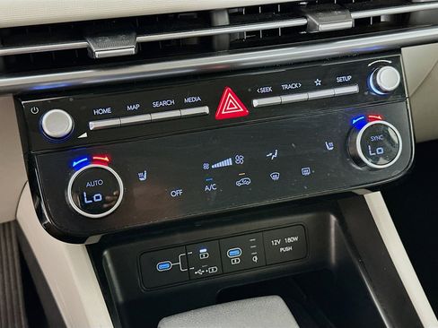 Used 2025 Hyundai Tucson SEL FWD image 23