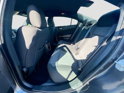 Used 2022 Dodge Charger SXT image 24