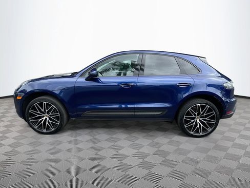 Used 2023 Porsche Macan image 9