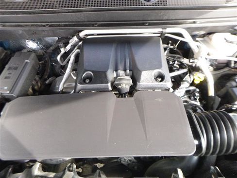 Used 2024 GMC Canyon AT4 w/ AT4 Premium Package image 26