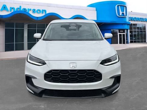 New 2026 Honda HR-V LX image 8