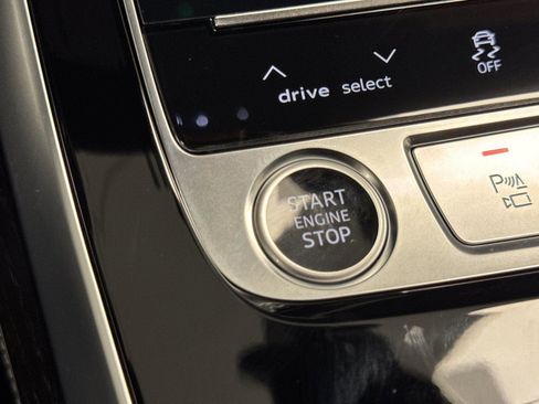 New 2026 Audi Q8 Premium Plus AWD/4WD image 22
