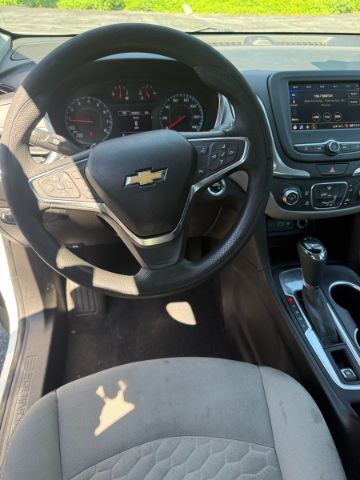 Used 2021 Chevrolet Equinox LS FWD image 10