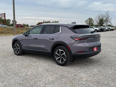 New 2026 Chevrolet Equinox EV LT image 3