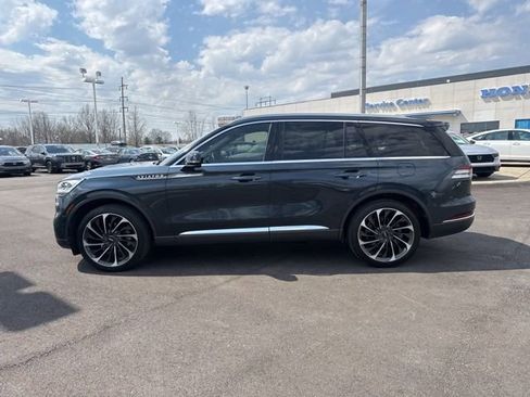 Used 2022 Lincoln Aviator Reserve w/ Equipment Group 201A image 19