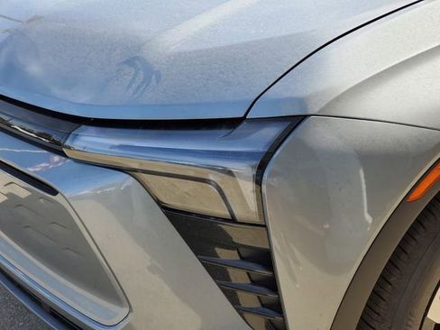 New 2025 Chevrolet Blazer EV LT image 11