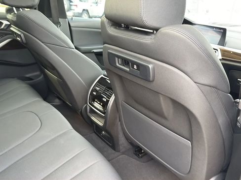 Used 2020 BMW X5 xDrive40i w/ Convenience Package image 78
