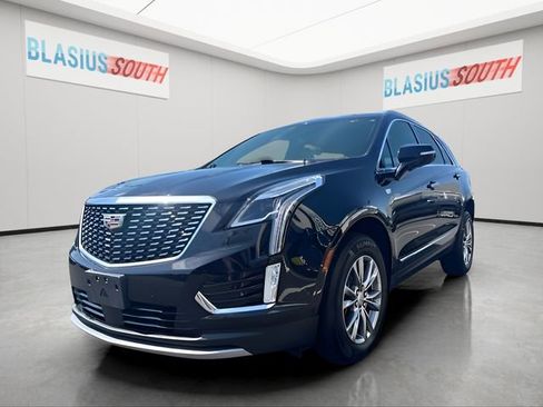 Used 2022 Cadillac XT5 Premium Luxury w/ Technology Package AWD/4WD image 7