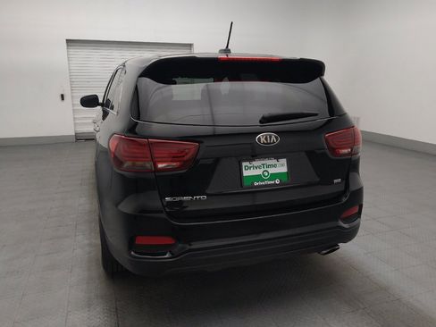 Used 2019 Kia Sorento AWD image 6