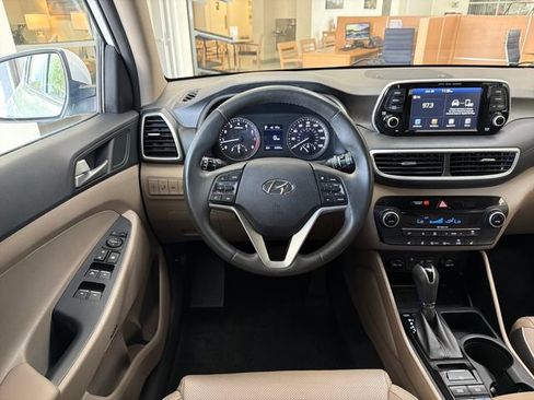 Used 2019 Hyundai Tucson Limited FWD image 15