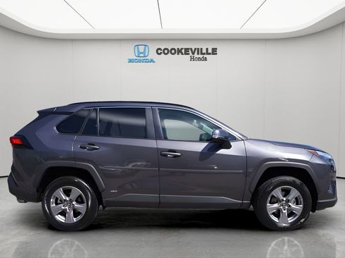 Used 2024 Toyota RAV4 LE AWD/4WD image 11