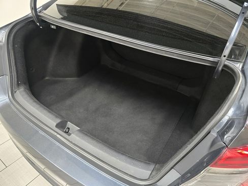 Used 2023 Honda Civic Sport image 18