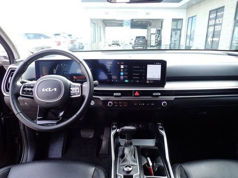 Certified 2024 Kia Sorento S AWD/4WD image 20