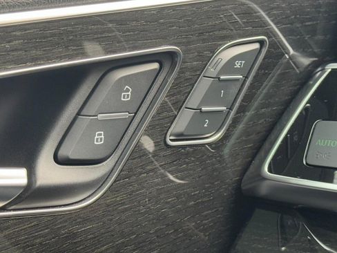 Used 2023 Audi Q7 2.0T Premium Plus image 16