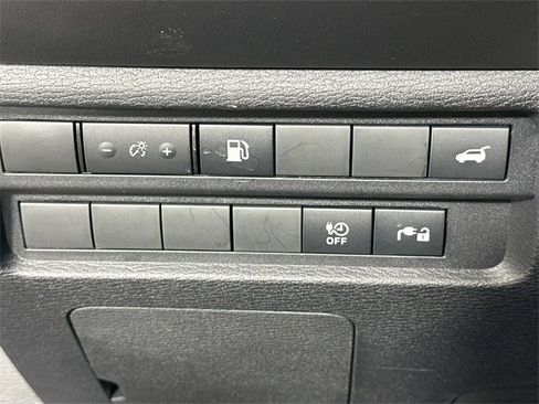 Used 2023 Mitsubishi Outlander SEL image 23