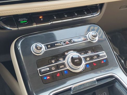 Certified 2023 Lincoln Nautilus Reserve w/ Equipment Group 201A image 18