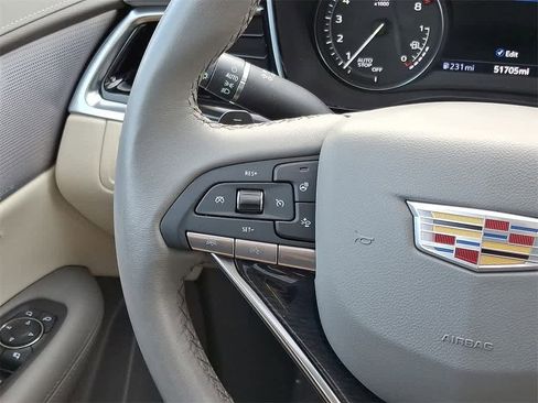 Used 2024 Cadillac XT6 Premium Luxury w/ Technology Package image 23