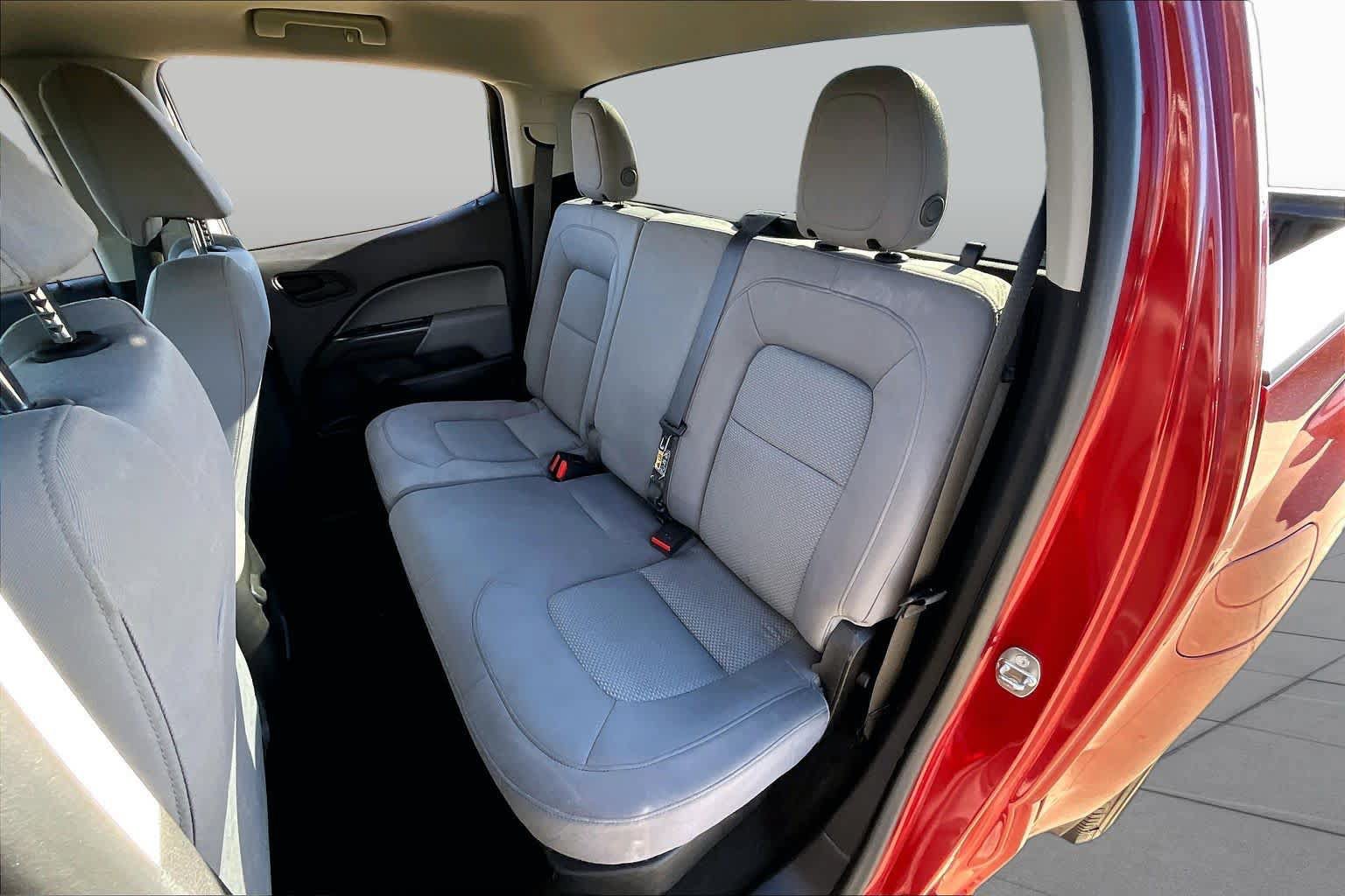 Used 2016 GMC Canyon 2WD Crew Cab w/ Convenience Package image 21