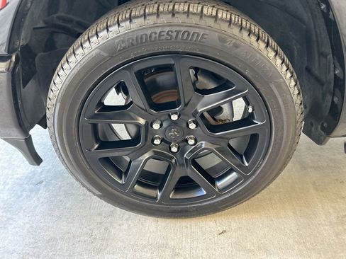 Used 2020 RAM 1500 Laramie image 14