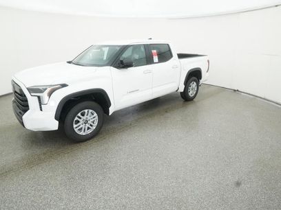 New 2026 Toyota Tundra SR5 w/ SR5 Premium Package