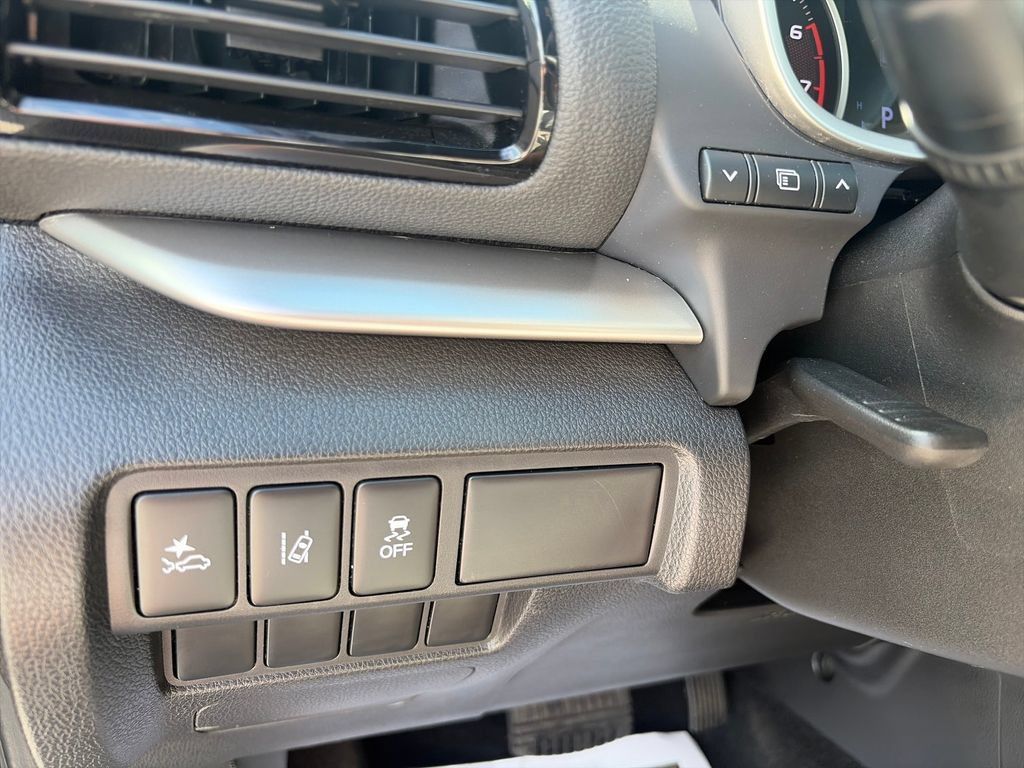 Used 2022 Mitsubishi Eclipse Cross SEL AWD/4WD image 30