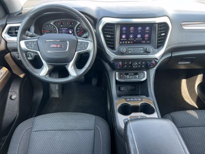 Used 2021 GMC Acadia SLE w/ Driver Convenience Package