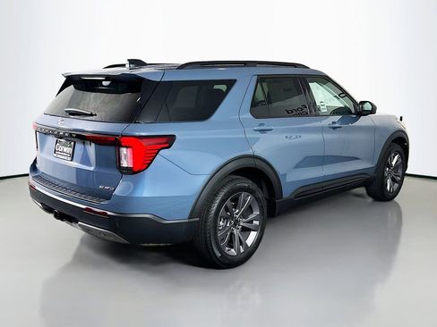 New 2026 Ford Explorer Active w/ Active Comfort Package image 16