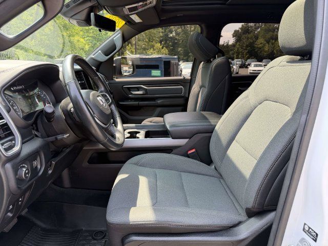 Used 2022 RAM 1500 Big Horn AWD/4WD image 17
