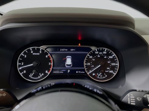 Used 2023 Nissan Rogue SV image 22