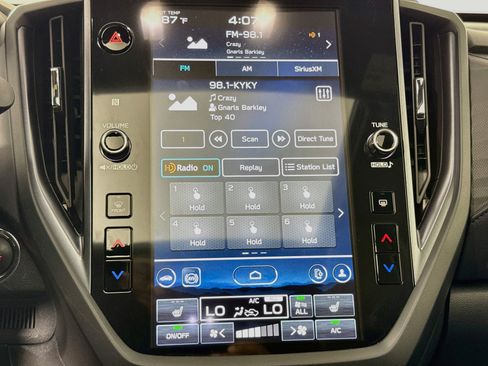 Used 2025 Subaru Forester Limited AWD/4WD image 15