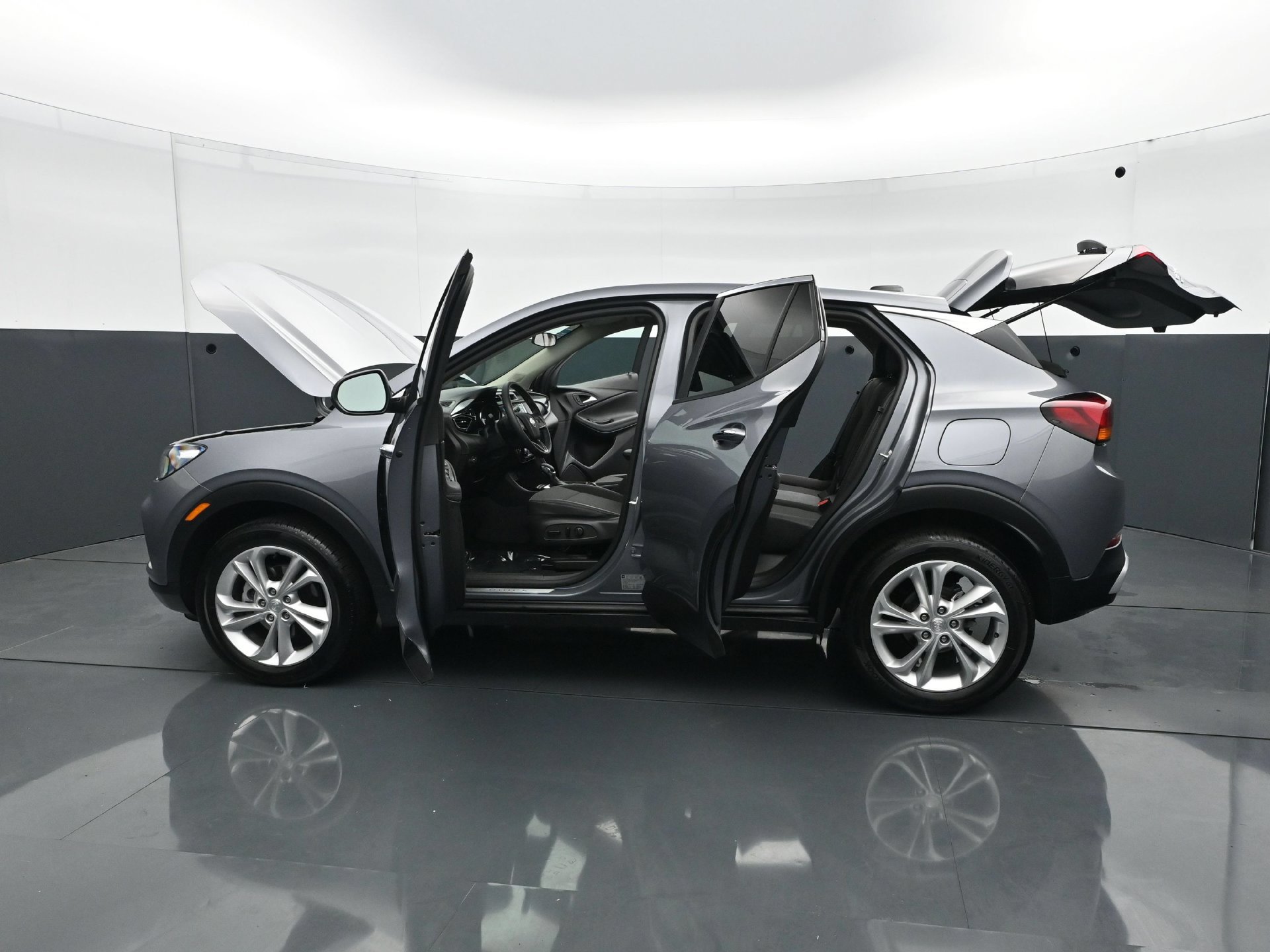 Used 2021 Buick Encore GX Preferred w/ Cold Weather Comfort Package AWD/4WD image 29