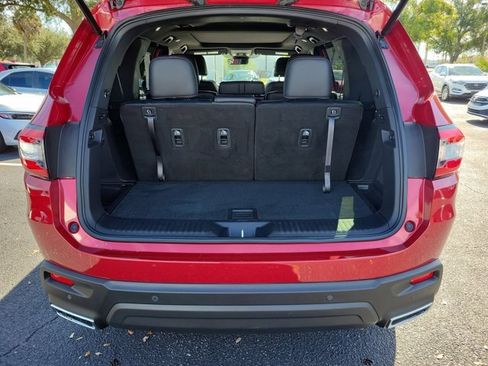 Certified 2025 Honda Pilot Black Edition image 14