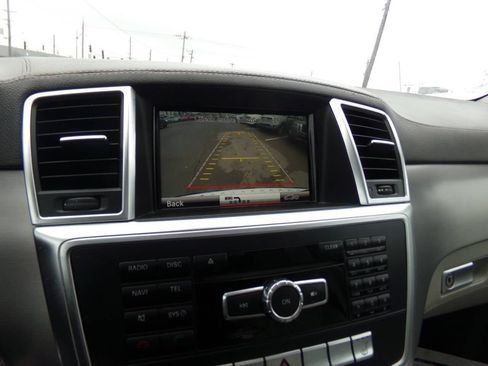 Used 2015 Mercedes-Benz ML 350 ML 350 4dr SUV image 33