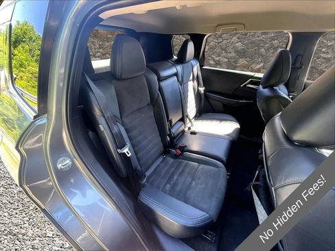 Used 2022 Mitsubishi Outlander SE AWD/4WD image 24