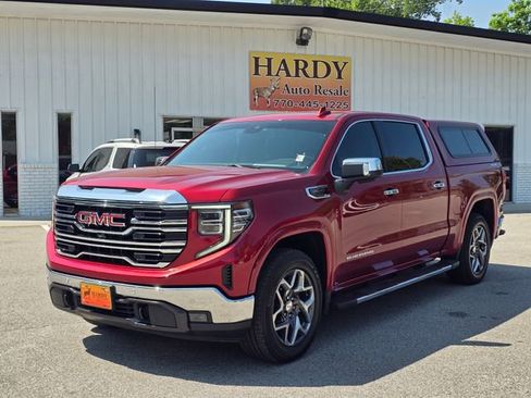 Used 2024 GMC Sierra 1500 SLT w/ SLT Premium Plus Package image 1