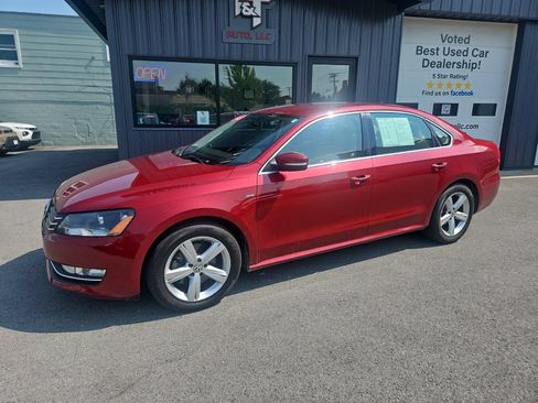 Used 2015 Volkswagen Passat 1.8T Limited Edition FWD image 2