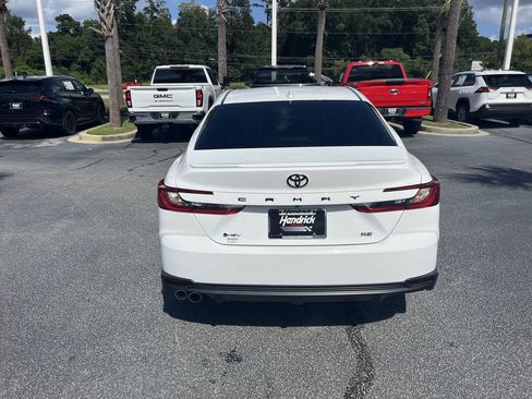 Used 2025 Toyota Camry SE w/ Multimedia Upgrade Package FWD image 9