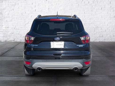 Used 2017 Ford Escape Titanium image 6