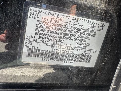 Used 2017 Nissan Sentra SR FWD image 9