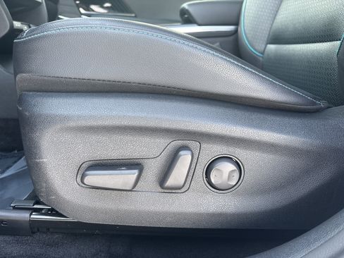 Used 2020 Kia Niro EX Premium w/ Cold Weather Package image 31
