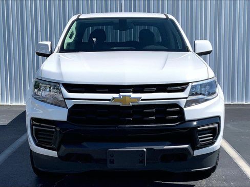 Used 2021 Chevrolet Colorado LT AWD/4WD image 3