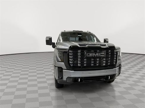 New 2026 GMC Sierra 2500 Denali Ultimate w/ Max Trailering Package image 2