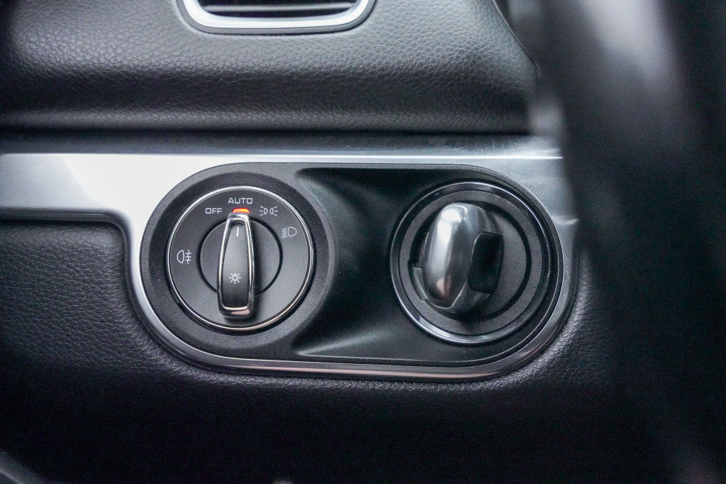Used 2015 Porsche Cayman S RWD image 14