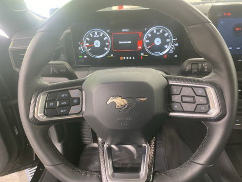 Used 2025 Ford Mustang Coupe RWD image 19