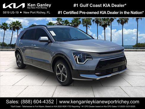 New 2026 Kia Niro FWD image 1