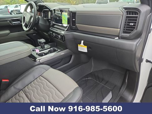 New 2026 Chevrolet Silverado 1500 ZR2 image 33