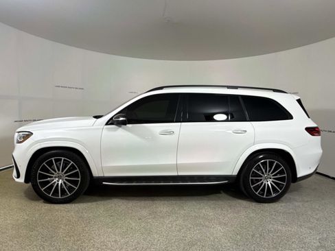 Used 2024 Mercedes-Benz GLS 450 4MATIC image 2