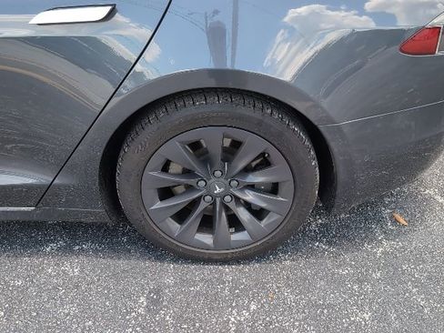 Used 2018 Tesla Model S 75D AWD/4WD image 7