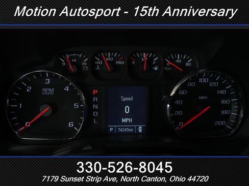 Used 2018 Chevrolet Silverado 1500 Custom w/ Custom Convenience Package AWD/4WD image 18